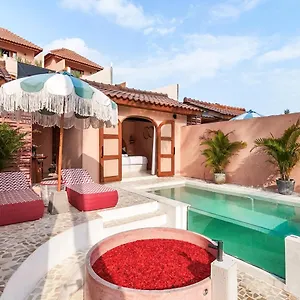 Lodge Woywoy Escape Tabo - Adults Only
