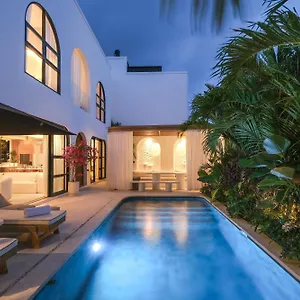 Villa Altara Umalas Kerobokan (Bali)