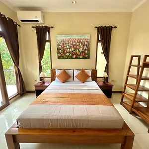 Naeera Guest house *