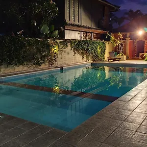 Keyani Holiday park 3*