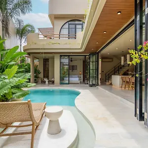 Juli - Tropical 200m2 With Pool In Canggu - Pererenan Denpasar (Bali)