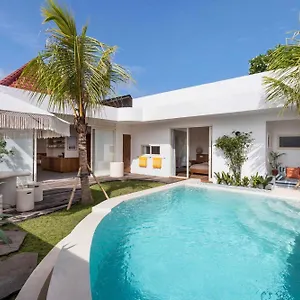 Biro - Stylish 2br Umalas With Ac Living & Rice Field Views *