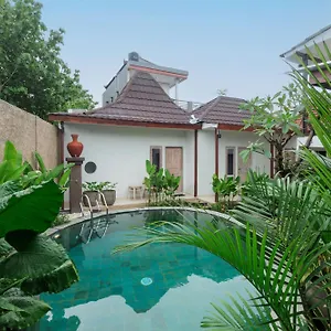 Iconic Homestay *