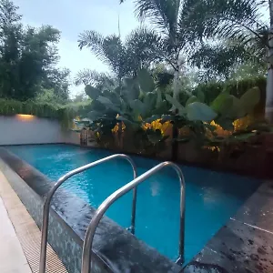 Puri Ratu With Private Pool Villa Jimbaran (Bali)