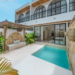 The Macan - Romantic Escape 1br Pool - 700m To *