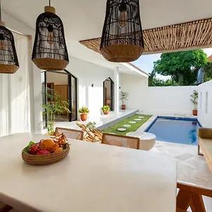 Private Tropic-chic In Peaceful Neighborhood Villa Canggu (Bali)