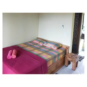 Middle Surfhomestay * Airsatang