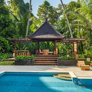 Hotel Semana Residences By Cove 4*