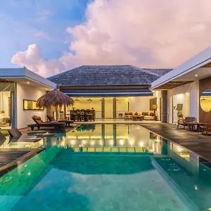 Wow Canggu (Bali)