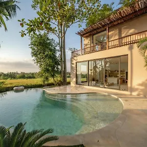 Sealuna Villa *