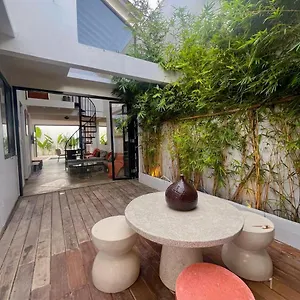 Kaia Villa Canggu (Bali)