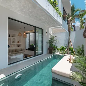Nova Oasis 4 - Vibrant Mediterranean 2br In Villa Canggu (Bali)