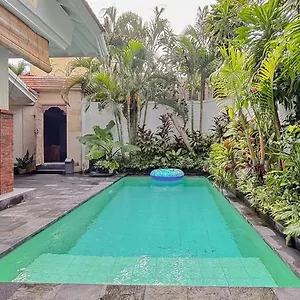 Villa Kubu Ramah
