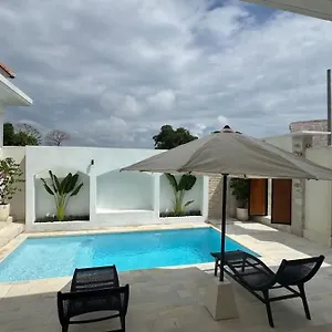 Holiday home The R Bratan