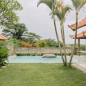 Tropical Indah