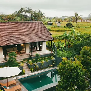 Mas Gentong Holiday home *