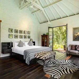 Villa Sajak 5 Bedroom Umalas