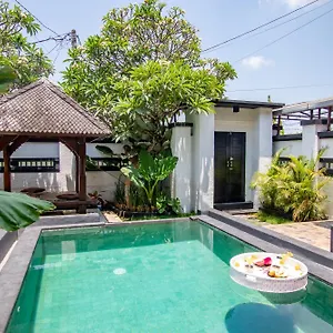 - Beautiful 3bdr In With Big Pool And Rooftop Seminyak (Bali)