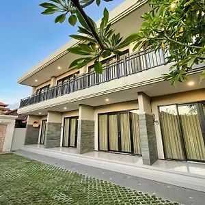 Sekar Tunjung Bali Seminyak (Bali)