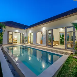 Bambola - Stunning New Luxury In Kerobokan With Expansive Pool - Your Dream Awaits! Canggu (Bali)