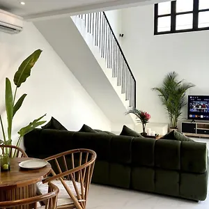 Lux Villa, Private Pool Berawa Holiday home *