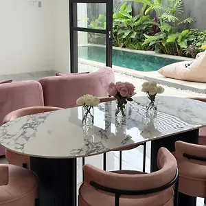Lux 2 Bed - Berawa * Canggu (Bali)