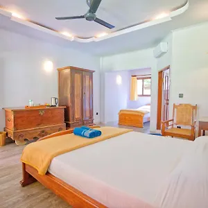 Hotel Uns - Bali