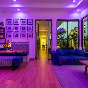 Villa Mawa's