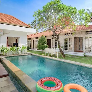 Villa Toto *