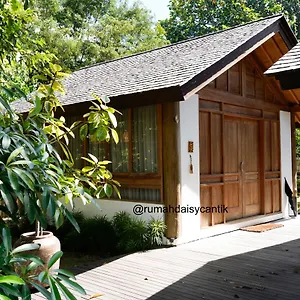Bed & Breakfast Cozy Monkey View In Kaba-kaba