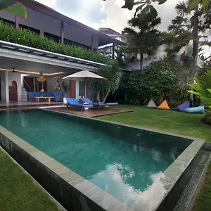 Hotel Nesara