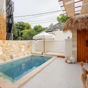 D'zora Villa