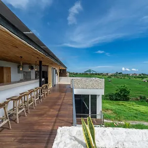 Eco Elegance With Rooftop And Paddy Field View Villa