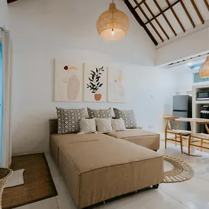 Chic & Cozy By The *