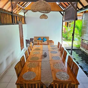 Bed & Breakfast Harmoni Bali House - Authentiques A Canggu *