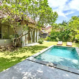 Mantra Dom 3 Bedrooms Villa *
