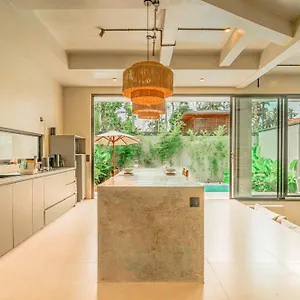 Villa Makai Kedungu