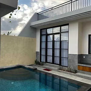 Rb Villa Saba