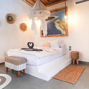 Alma Surf 2 - Cozy 01 Bed With Private Pool Uluwatu (Bali)