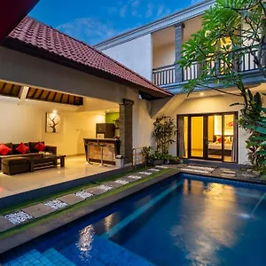 De' Bharata Bali וילה