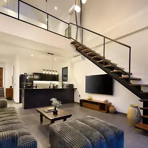 Unique Riverside Sanctuary 2br Villa *