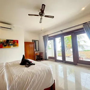 Hotel Martika *