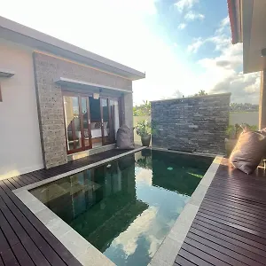 Legon Sari Villa *