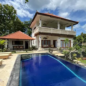 Villa Bukit Indah Lovina (Bali)