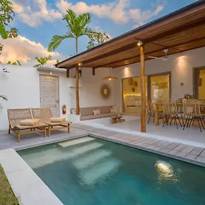 Villa Diana 2 In Nyanyi Tanah Lot (Bali)