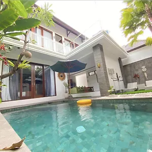 Villa Shinta By Jb