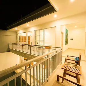 Villa Luxury Lois Canggu Denpasar (Bali)
