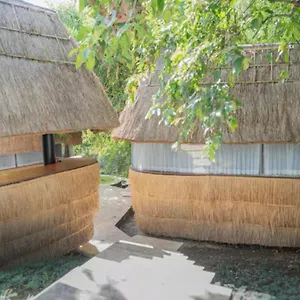 Villa Rimbun River House