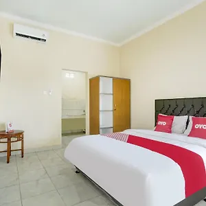 Oyo 90690 Dukuh 2*