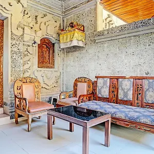 Oyo Collection O 91125 Puri Dewa Bharata 3*